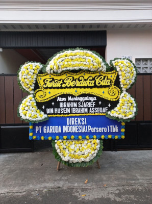 Papan Bunga Duka di Sekarwangi